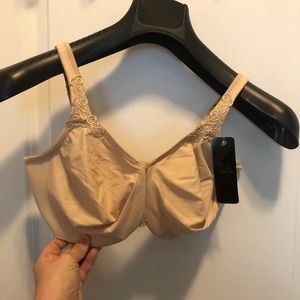NWT 34DDD beige Wacoal underwire 85814